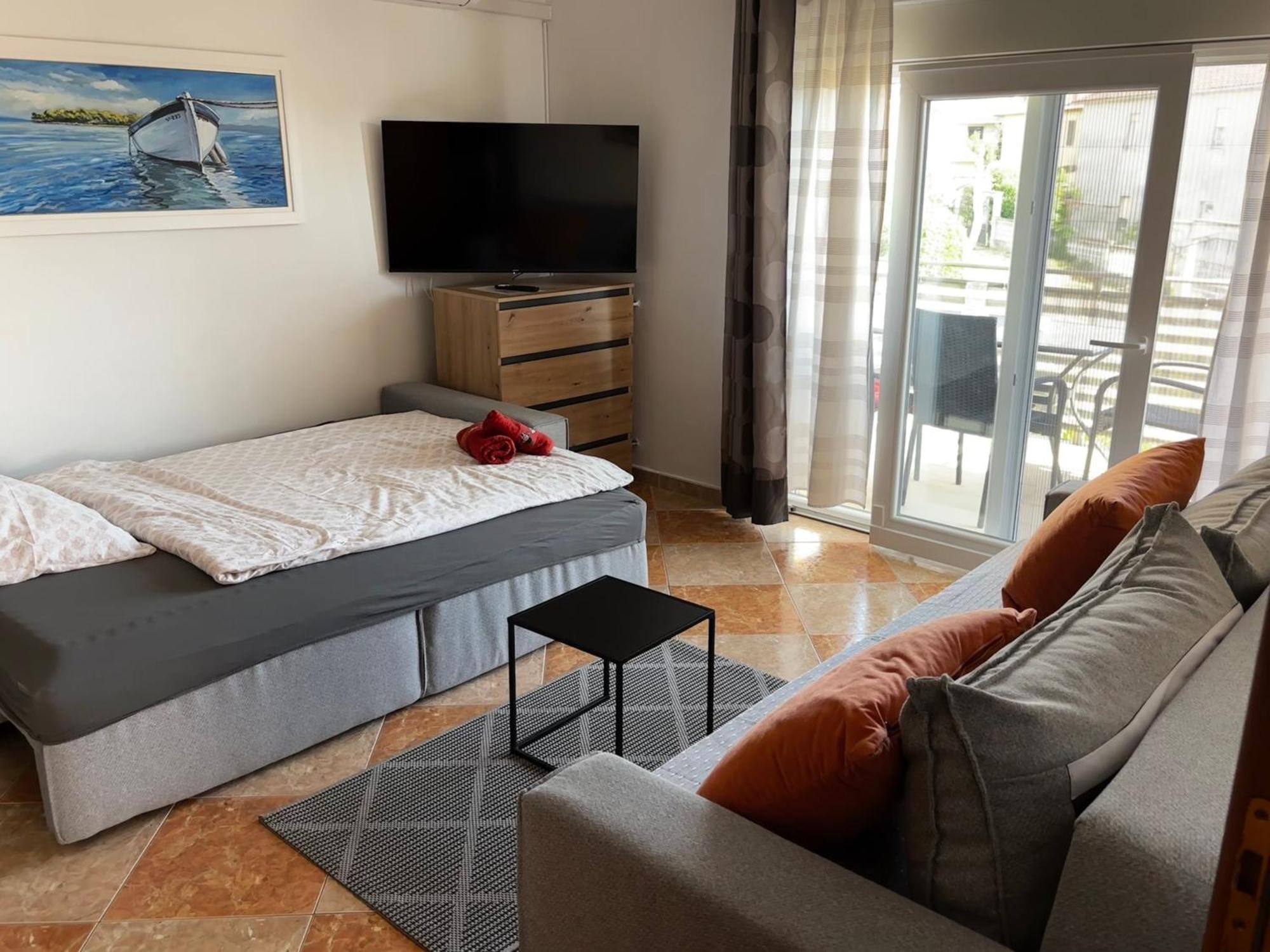 Apartmani Rozi أوماغ المظهر الخارجي الصورة